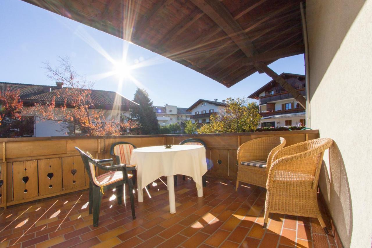 Pension Lafod Dorf Tirol Exterior foto